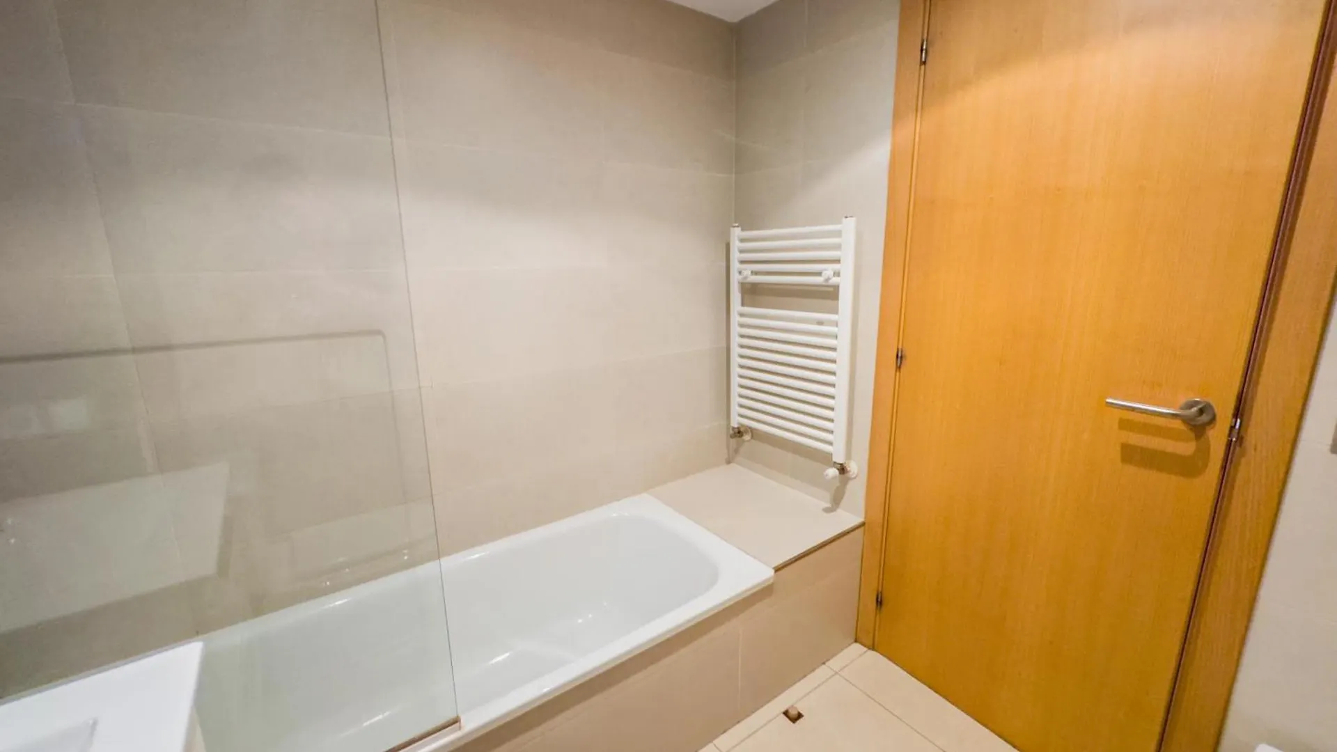 Apartamento Marina Roses 2 شقة